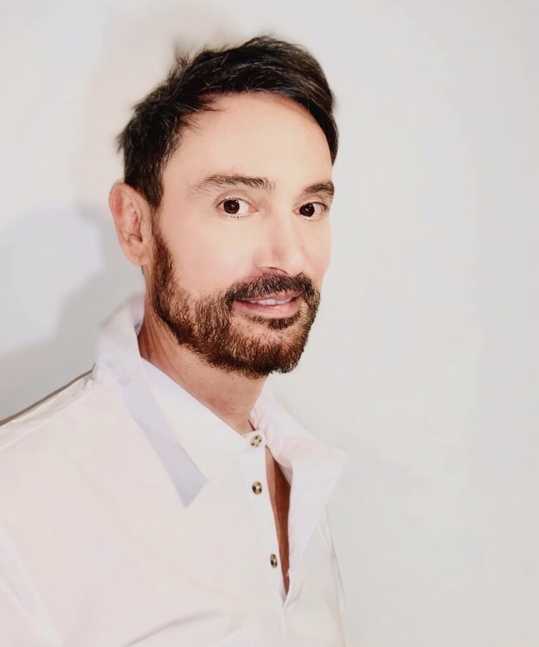 Dr. Gabriel Ouviña